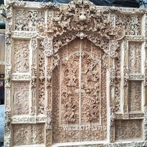 Gebyok-Bali-motif-pintu-relief
